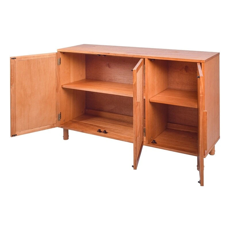 Meuble à trois portes Delancey de Hopper Studio, blond clair